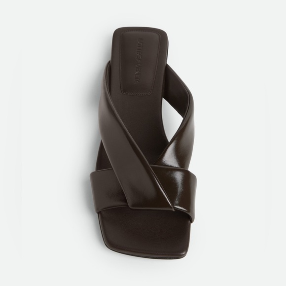 BOTTEGA VENETA 
Riva Flat Mule
$ 950 - Picture 6 of 14